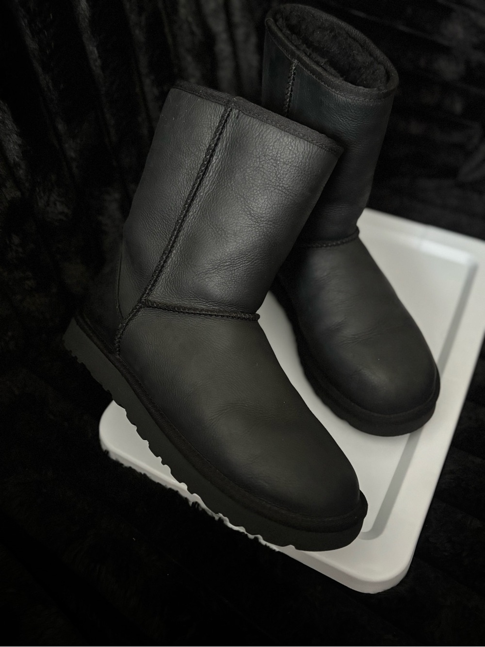 Women’s US 10 Black Leather UGG Boots